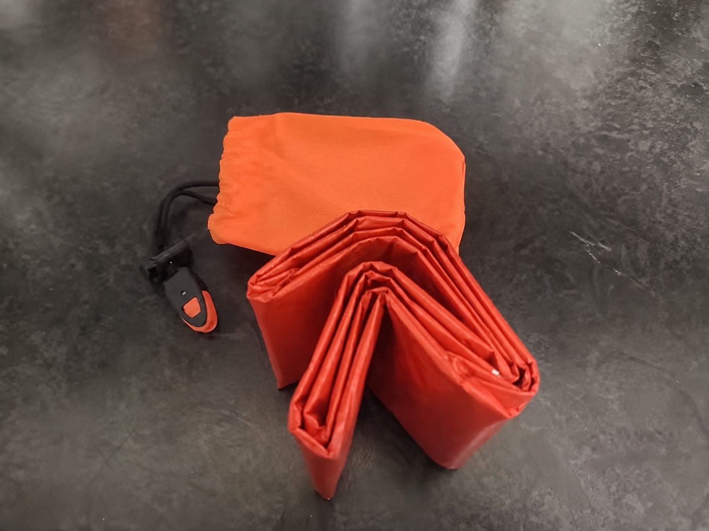 Customer photo review of Saco Vivac Térmico de Emergencia