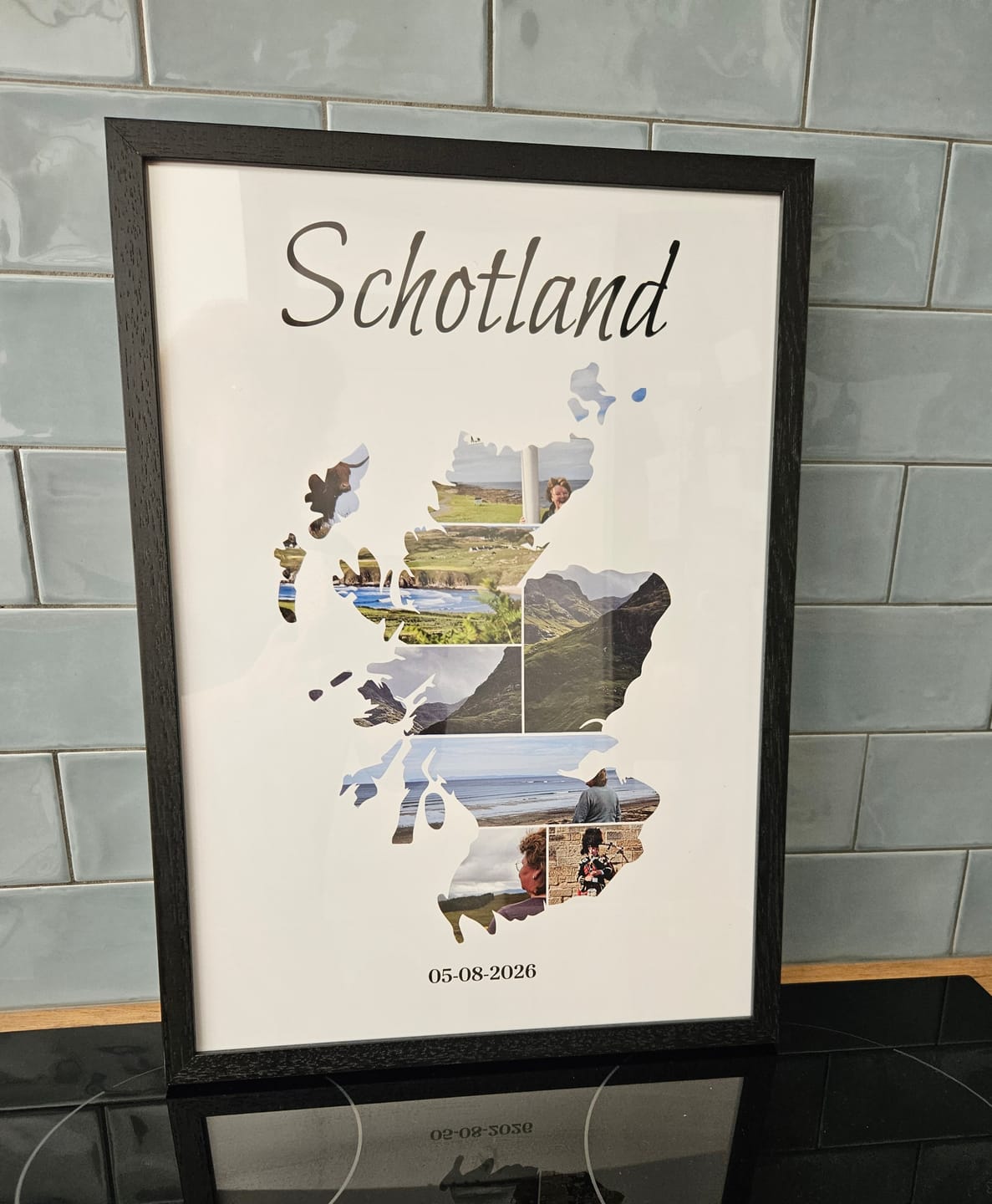 Customer photo review of Gepersonaliseerde reisposter - Foto collage in vorm van continent of land