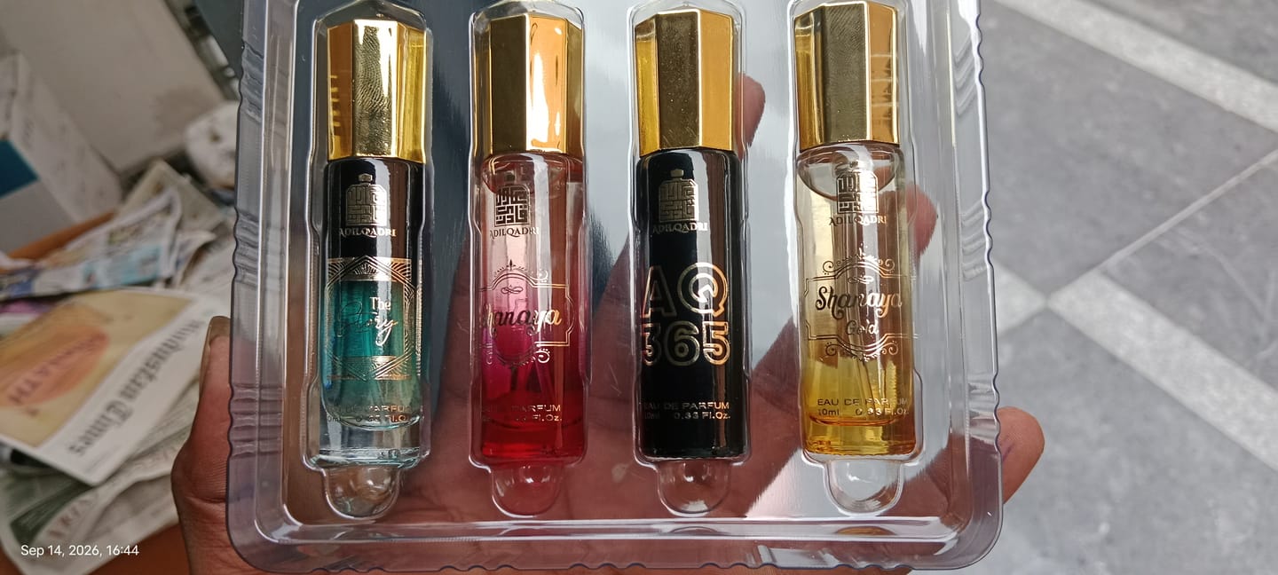 Customer photo review of Perfume Gift Set 4 Pcs Premium Perfume Spray