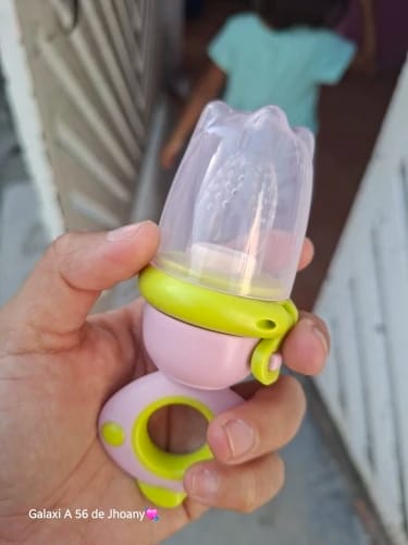 Customer photo review of Alimentador de Frutas