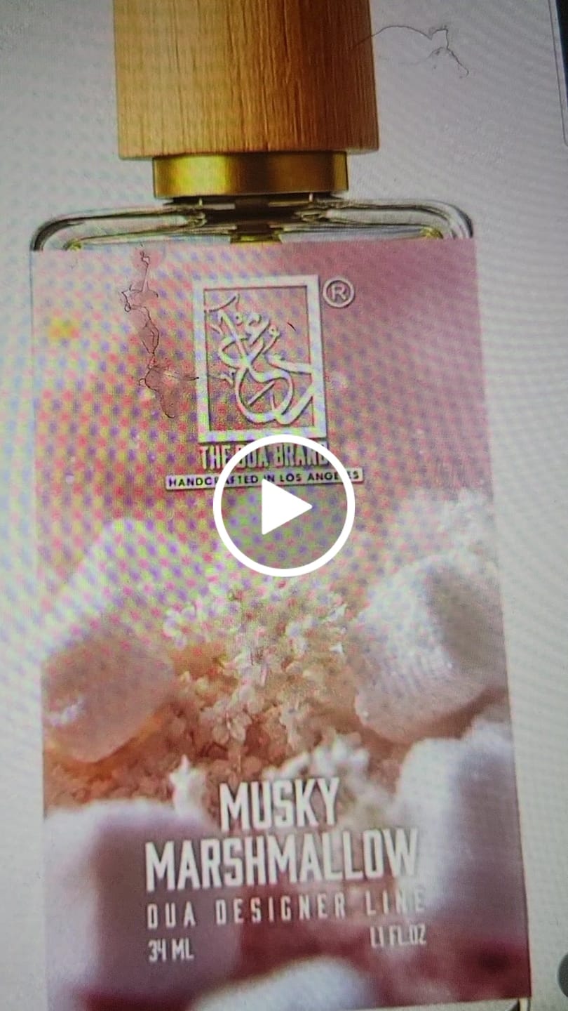 Customer video review of Musky Marshmallow