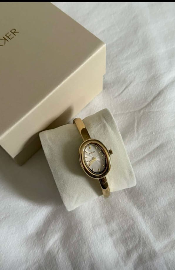 Customer photo review of Diana Petite Gold White
