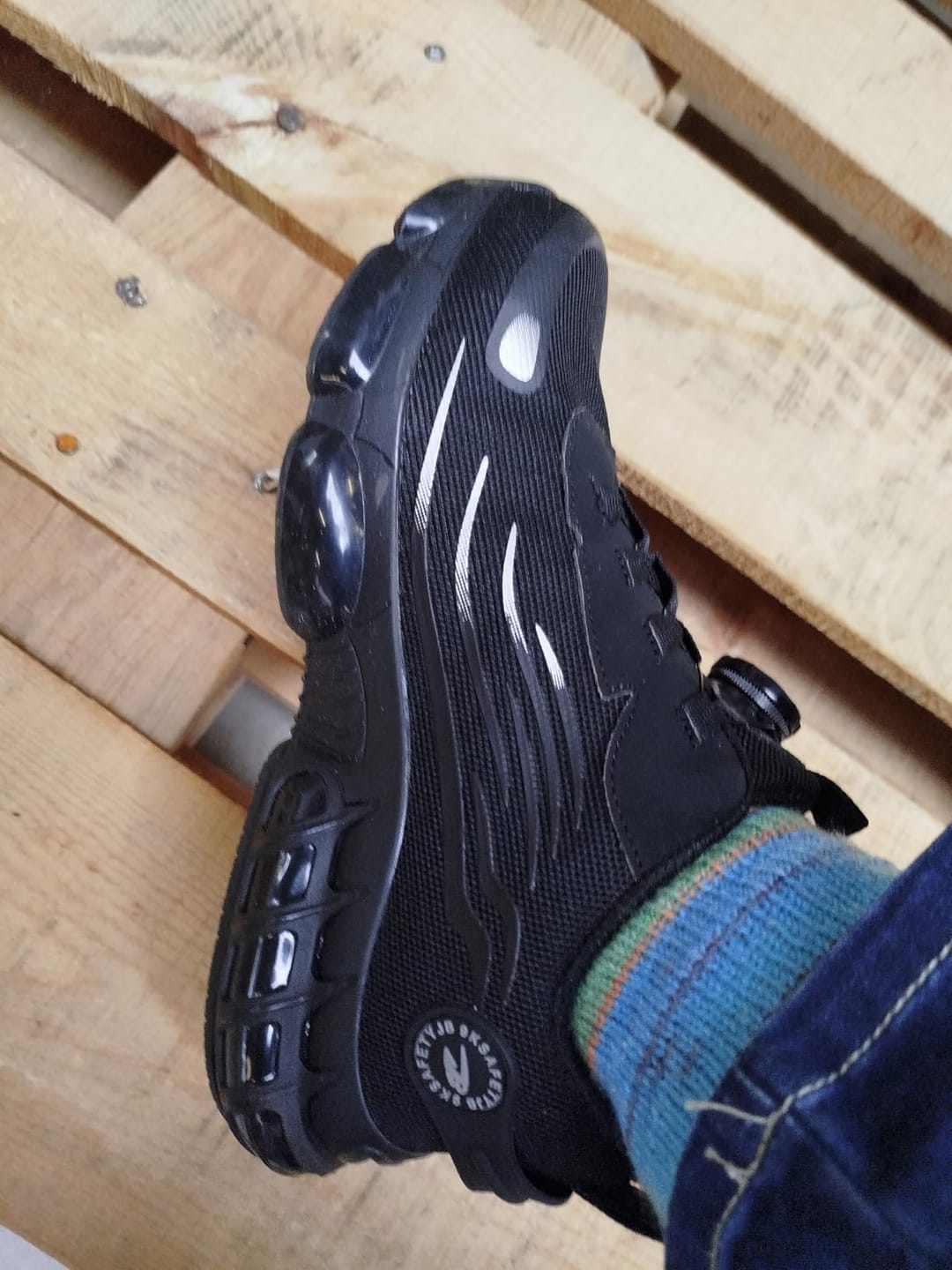 Customer photo review of SALVOX S3 Sicherheitshalbschuh NEXUS™