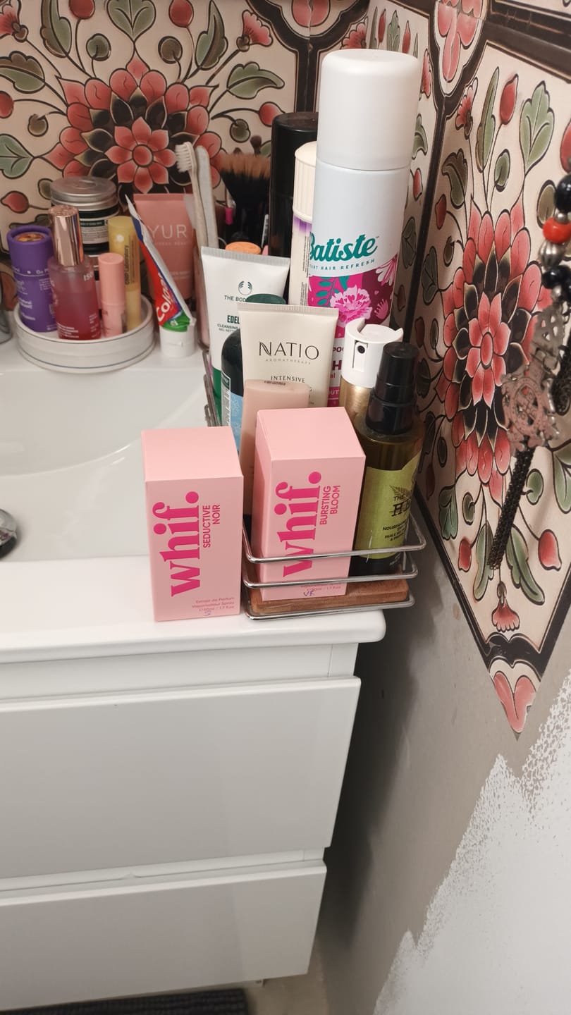 Customer photo review of Seductive Noir