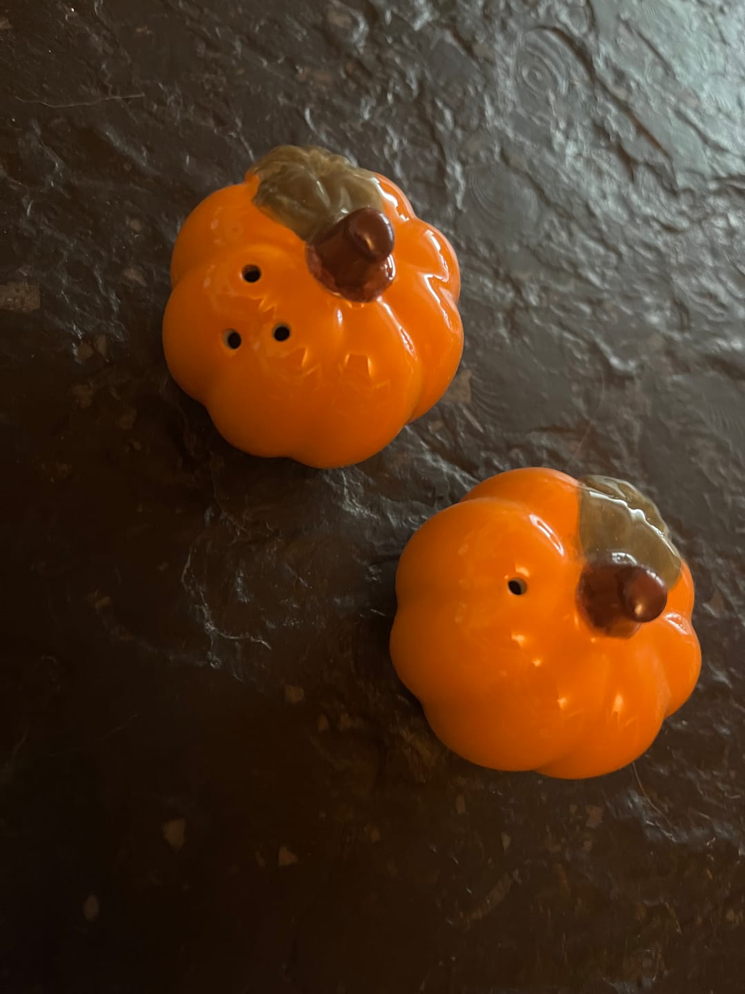 Customer photo review of Kürbis Salz- & Pfefferstreuer – Herbstliche Tischdeko-Highlights