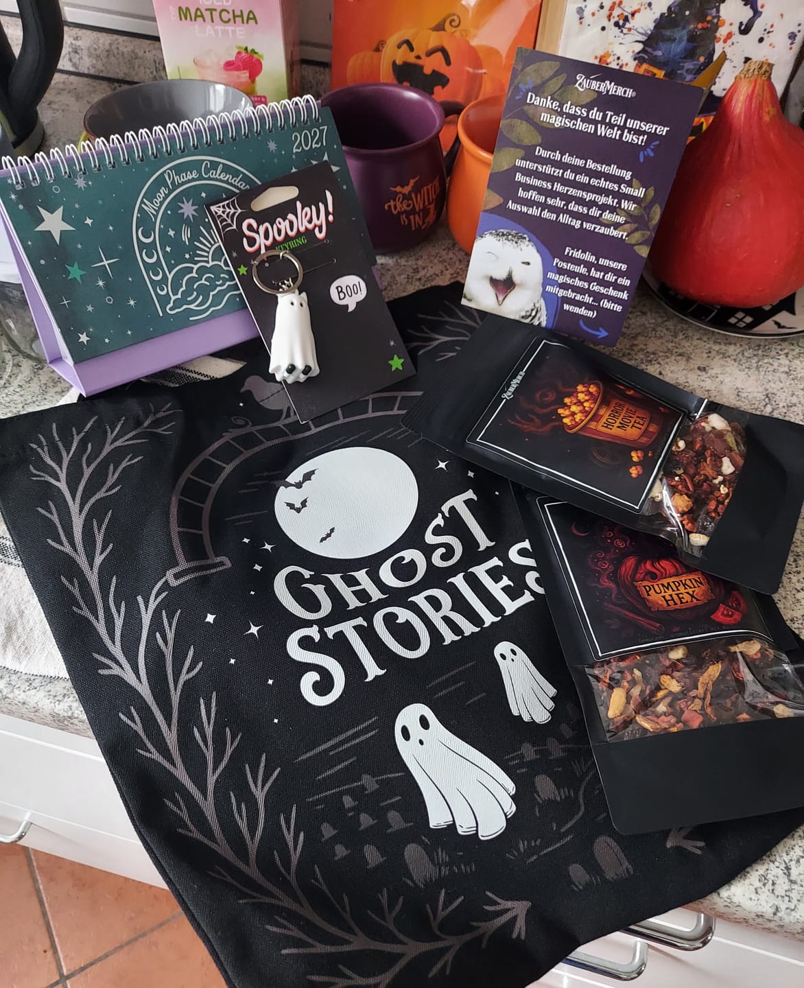 Customer photo review of Horror Movie Tea – Früchtetee mit Erdbeer-Popcorn-Geschmack | Halloween Tee