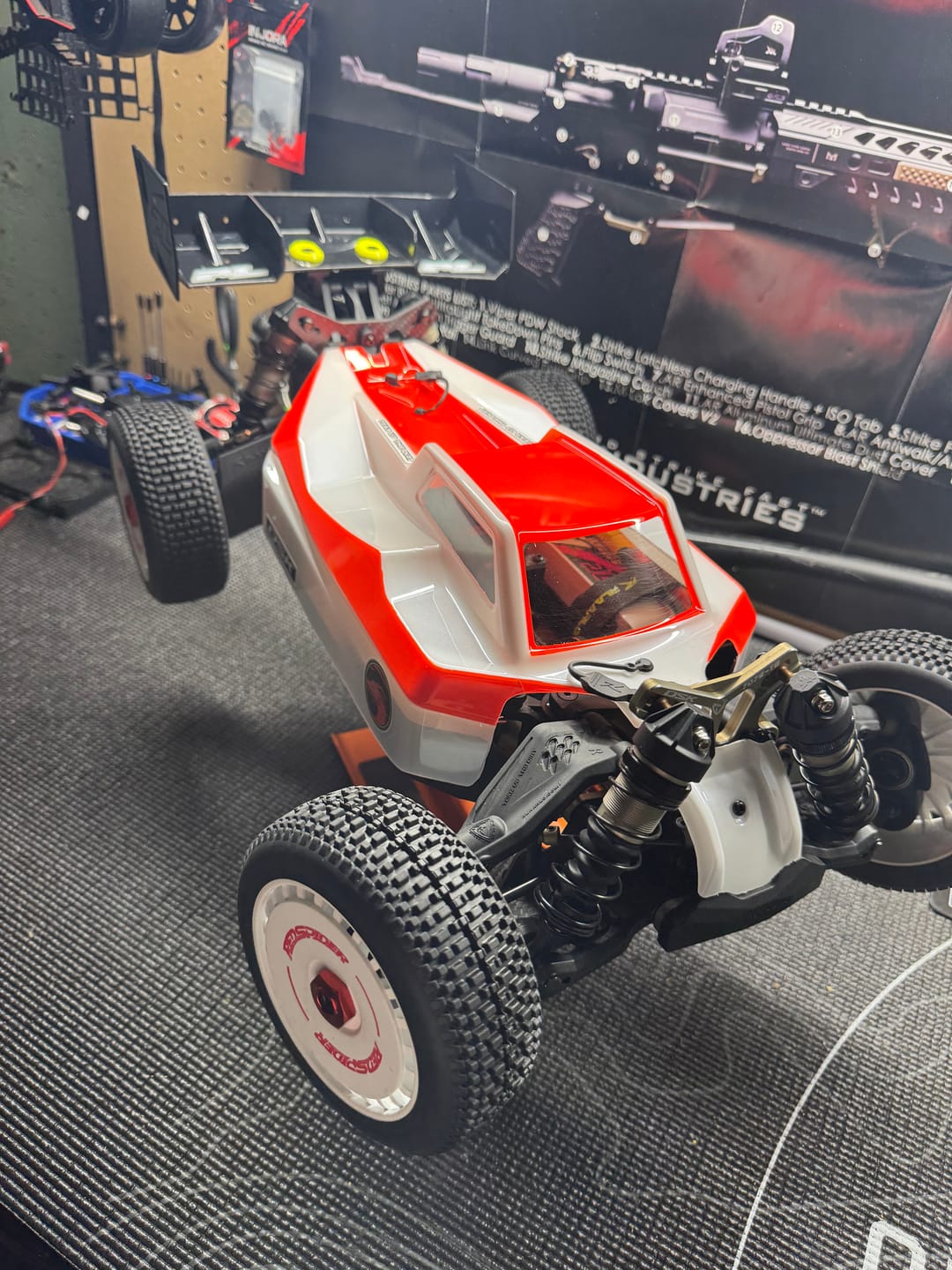 Customer photo review of 1/8 4WD Buggy Dragon Scale Knight | DSK KIT