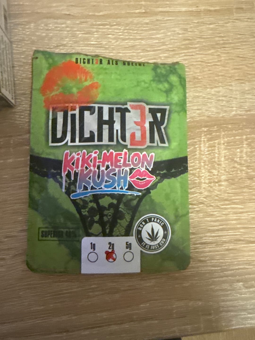 Customer photo review of DICHT3R - 40% Superior Blüten - Kiki-Melon Kush