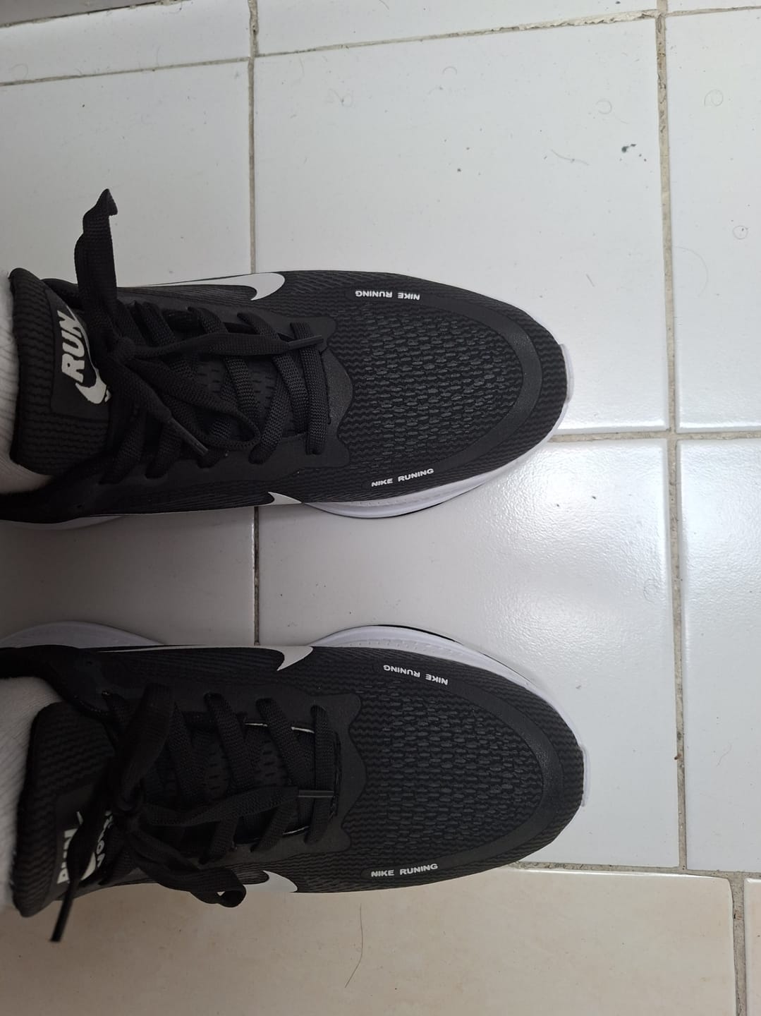 Customer photo review of NIKE VOMERO 18
