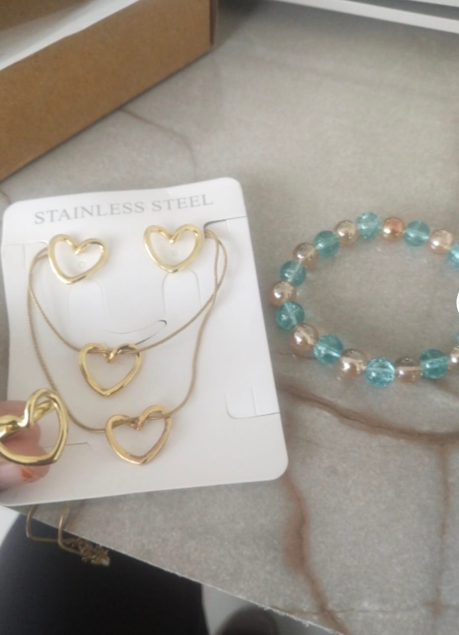Customer photo review of Heart Shape Jewellery Set Pack of 4 Combo for Women & Girls