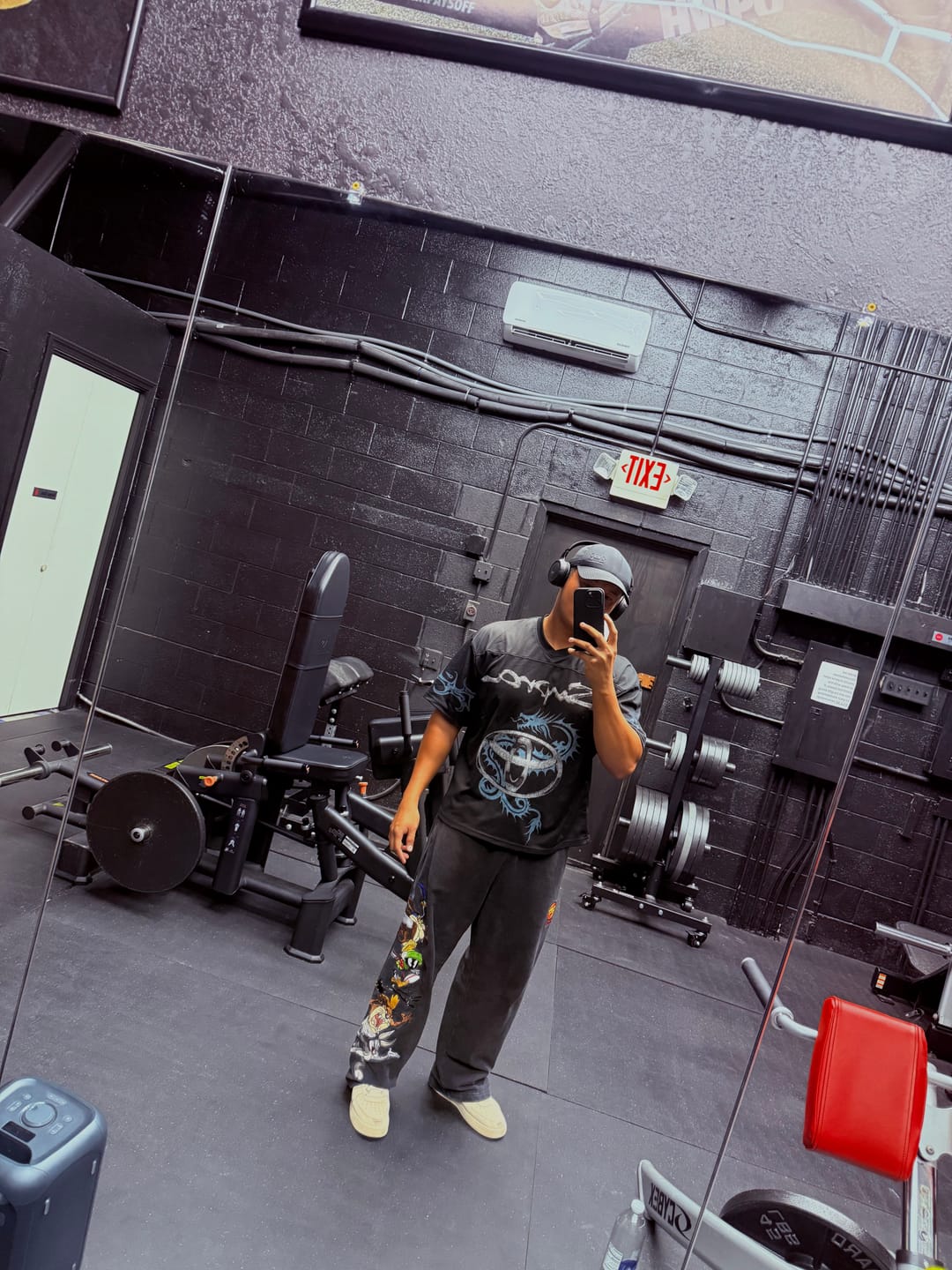 Customer photo review of 2183 - Looney Tunes Squad Sweats