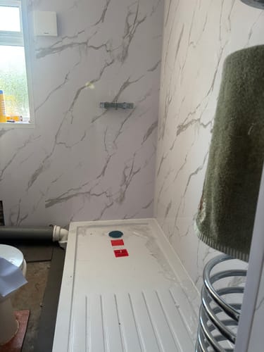 Customer photo review of 1600 x 800mm Walk In Rectangular Stone Shower Tray With Drying Area