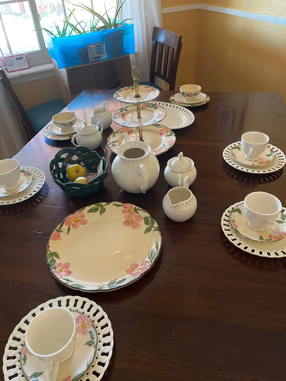 Customer photo review of White Heirloom Fine Porcelain Sugar & Creamer Set