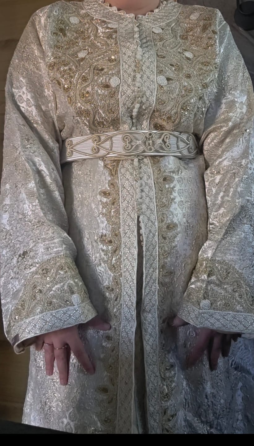 Customer photo review of Opulent Ivory