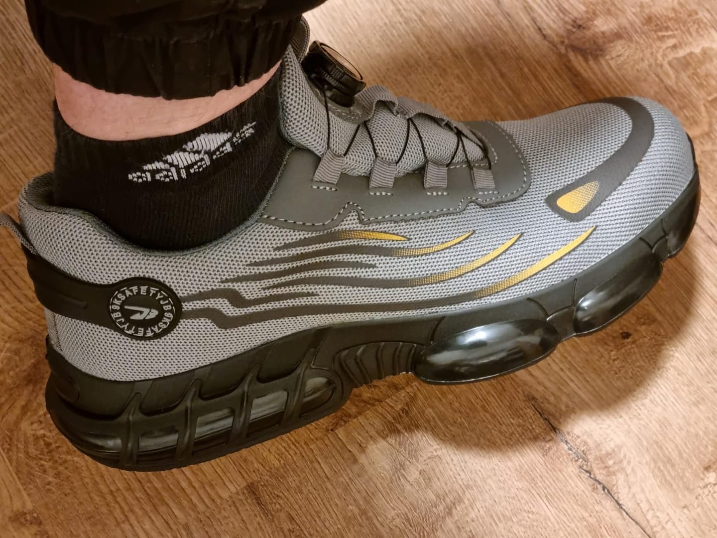 Customer photo review of SALVOX S3 Sicherheitshalbschuh NEXUS™