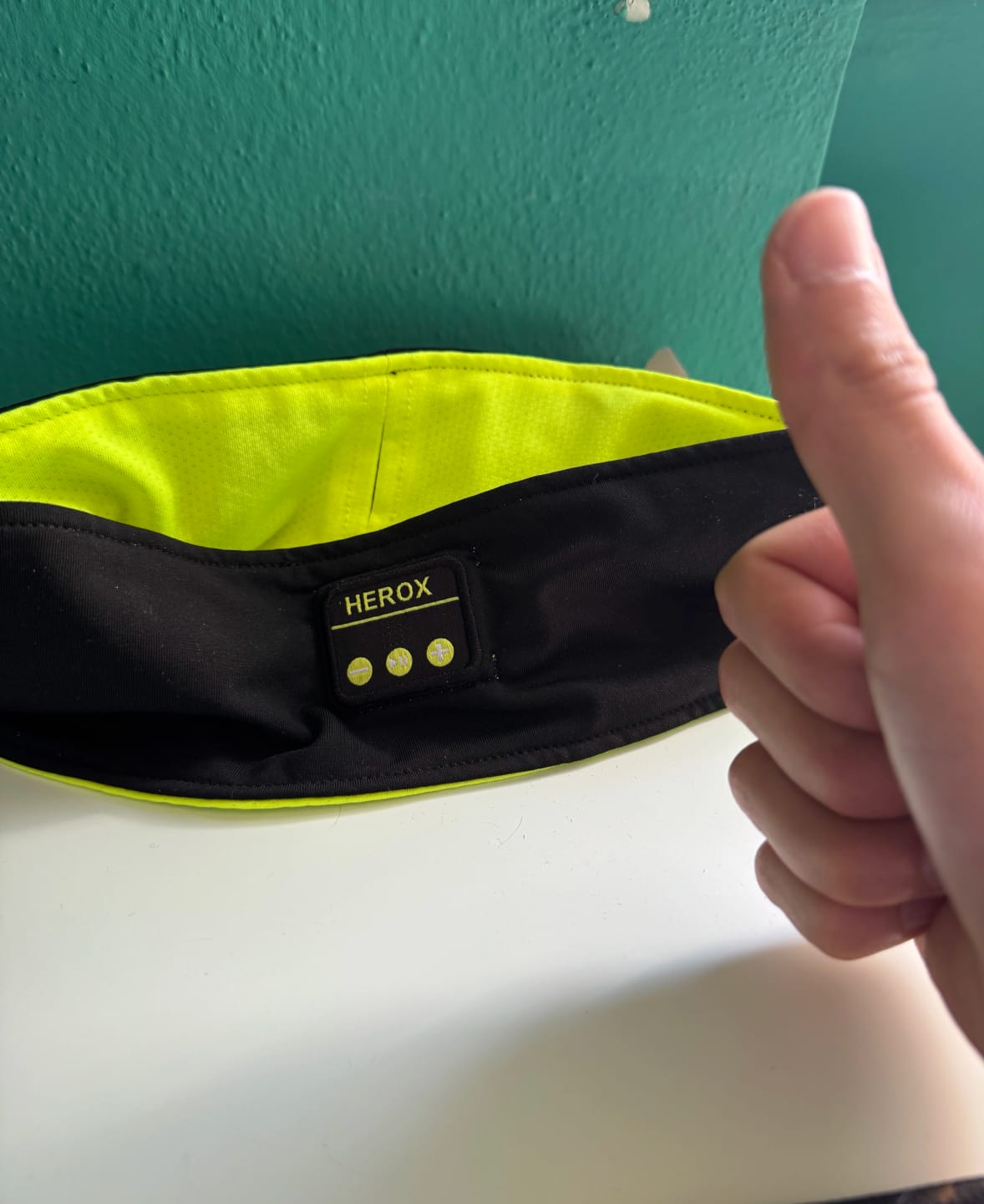 Customer photo review of AirBand - Fascia Musicale