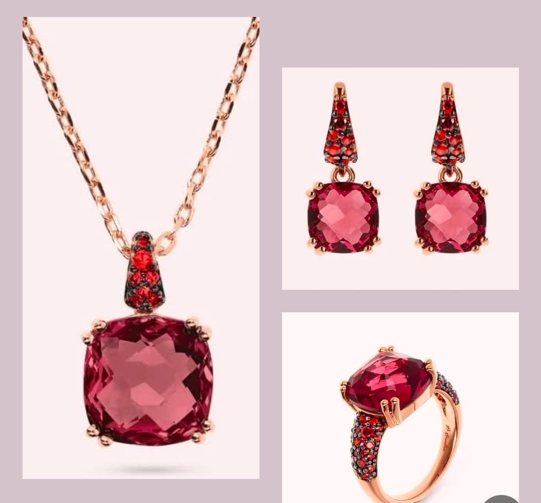 Customer photo review of Collana Catena Rolo con Prisma Gem Quadrata e Pavé