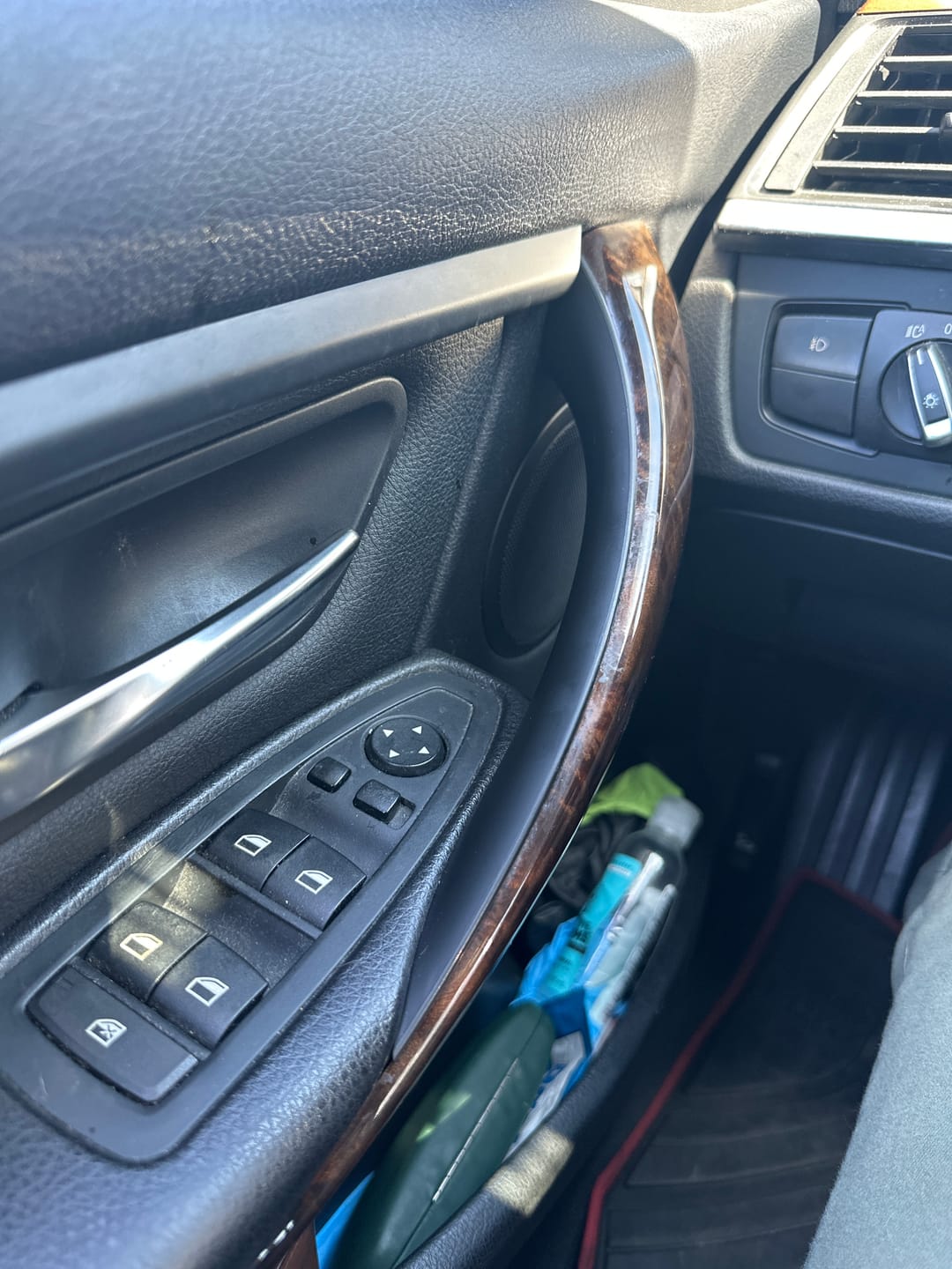 Customer photo review of BMW X3 F25 X4 F26 Sticky Interior Door Handle Cover Set 2011–2018 – 4PCS | SPCRSO