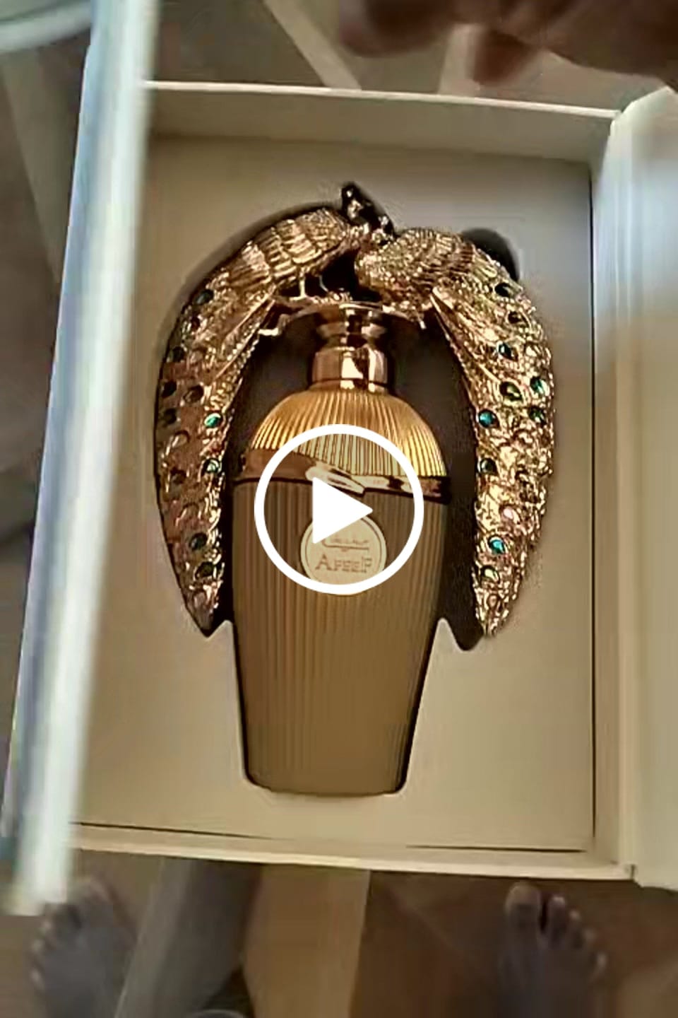 Customer video review of PERFUME AFEEF LATTAFA - 100ML