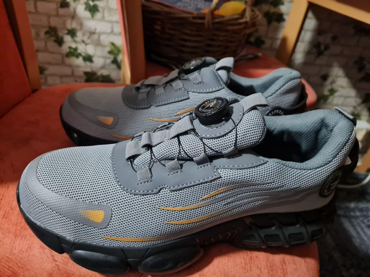 Customer photo review of SALVOX S3 Sicherheitshalbschuh NEXUS™