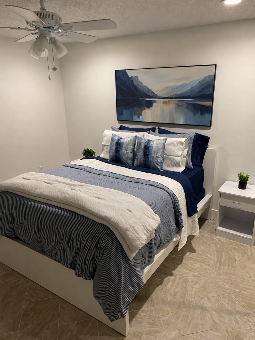 Customer photo review of Ocean And Sky Abstract Wall Art #OS146