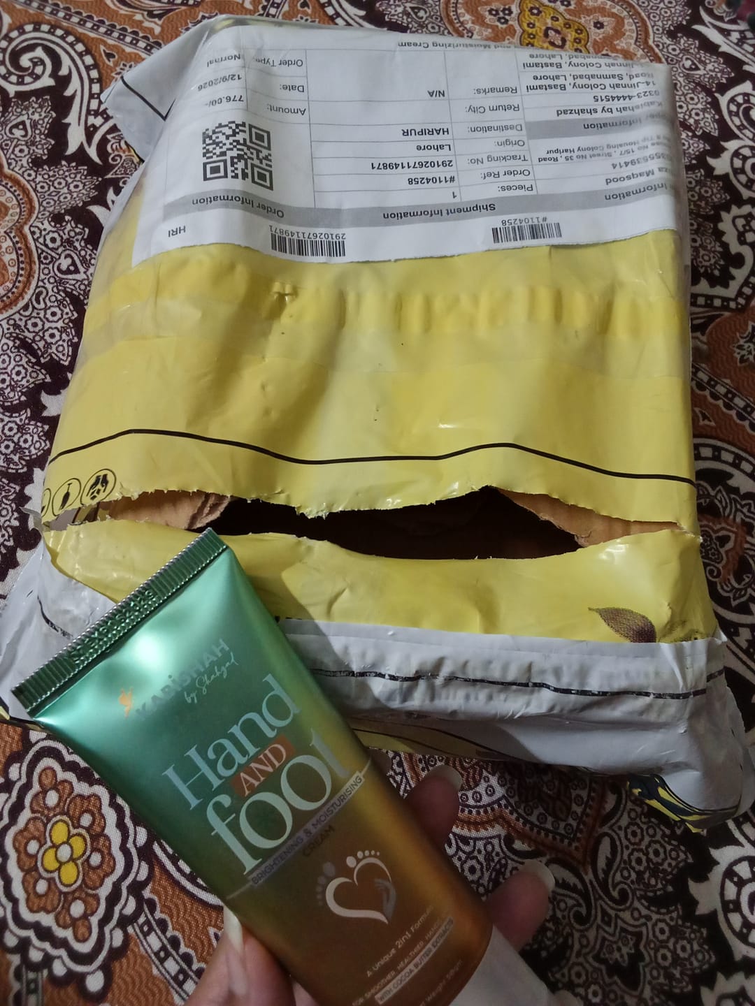 Customer photo review of Hand & foot Brightening and Moisturizing Cream