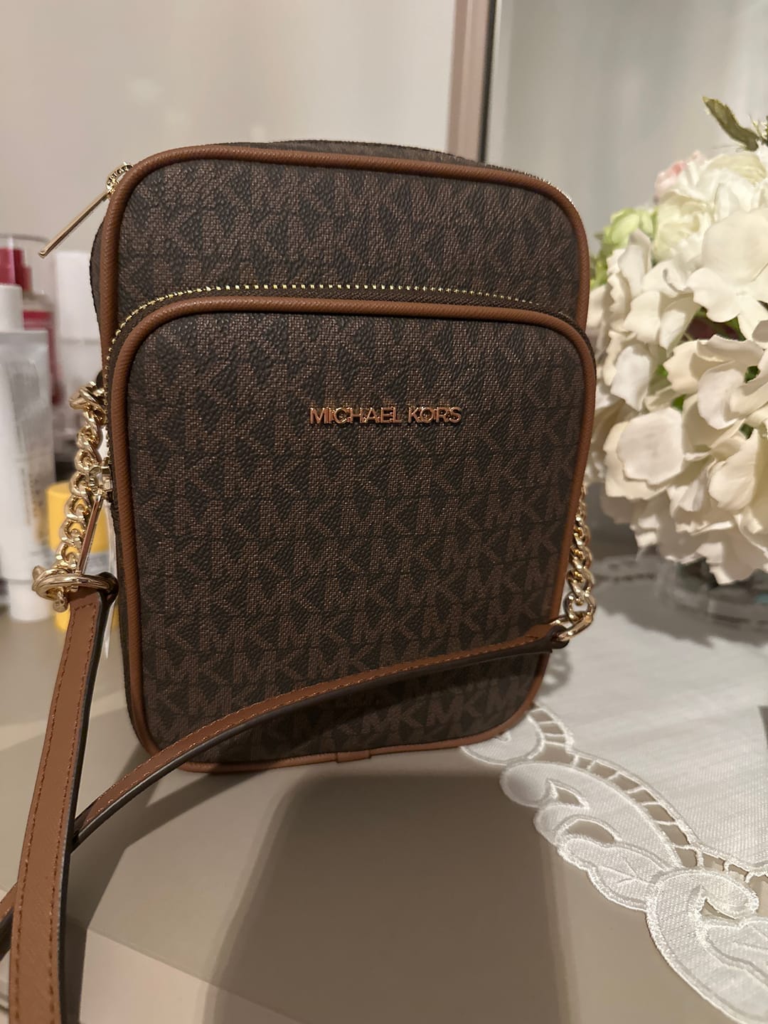 Customer photo review of Michael Kors Women's Jet Set Travel Medium Logo Crossbody Brown