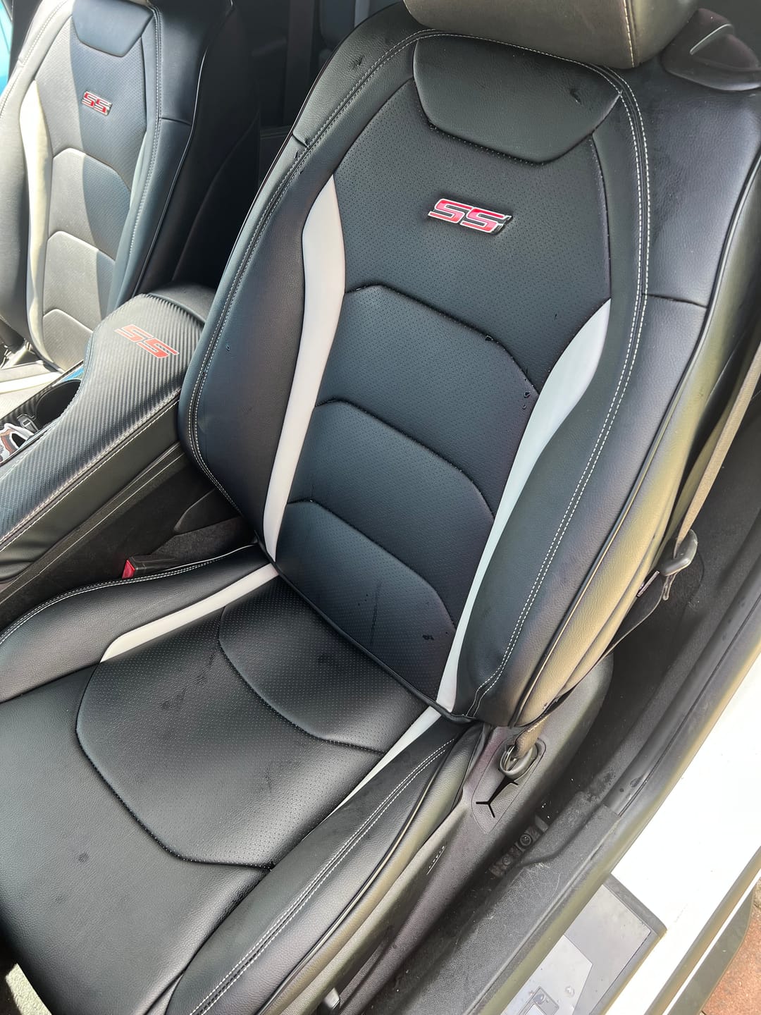 Customer photo review of 6th Gen Camaro Recaro Custom Leather Seat Covers