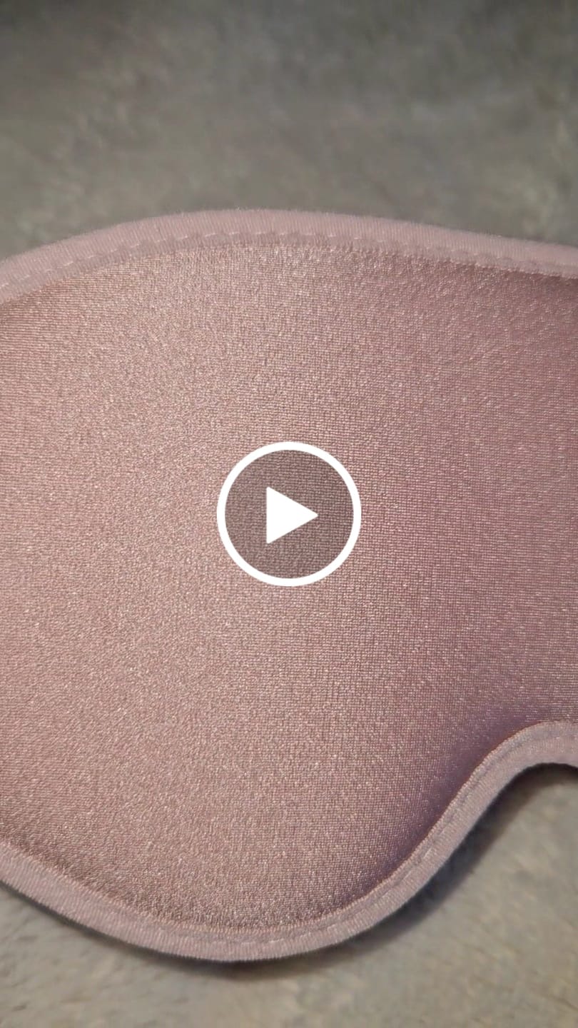 Customer video review of DF 3D Contoured Sleep Mask | Memory Foam Design – Pink