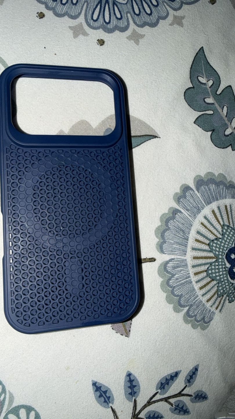 Customer photo review of Magsafe Honeycomb Cooling Pre-Order iPhone Case