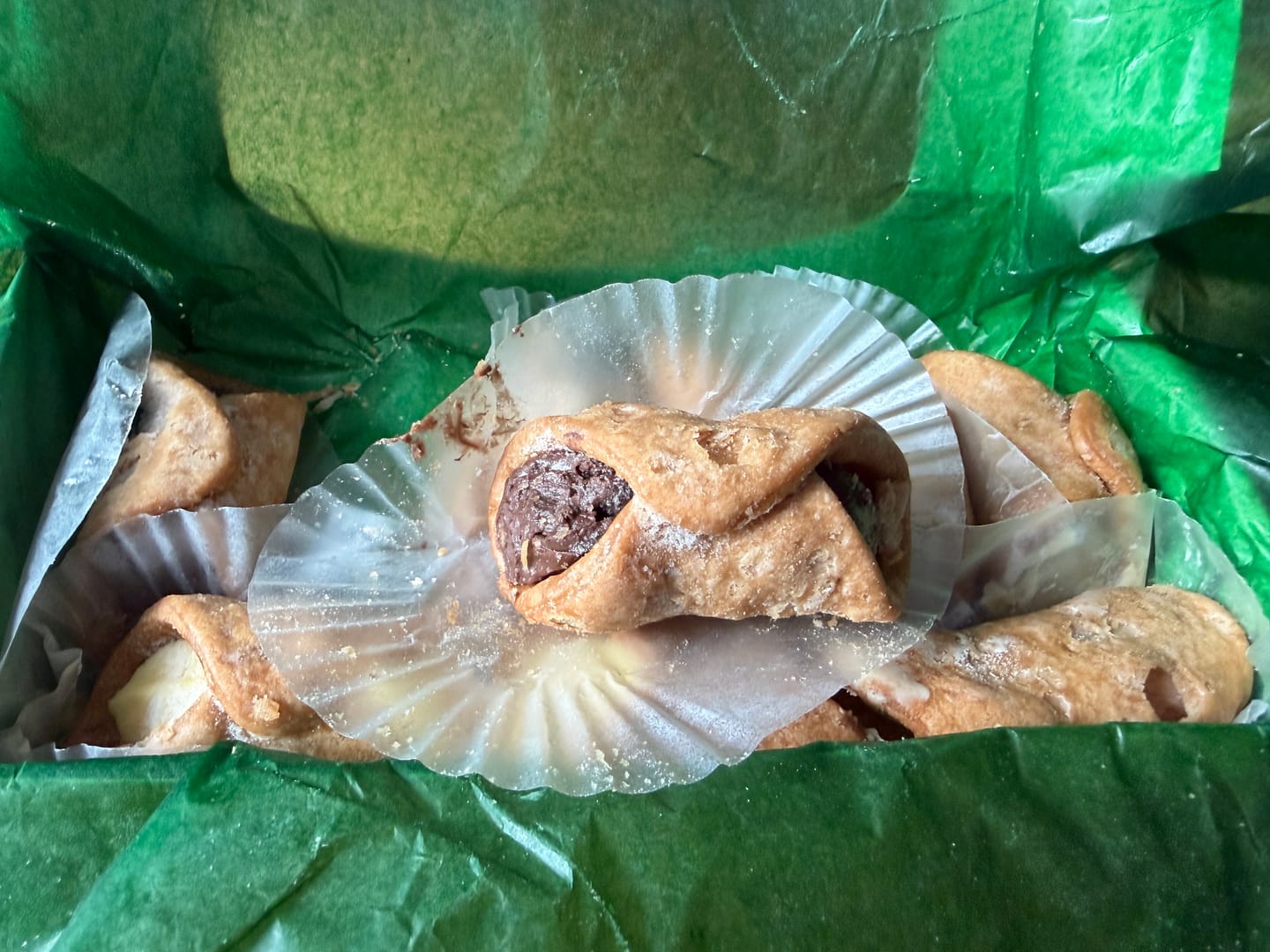 Customer photo review of 9 Sicilian Cannoli - Surprise Box