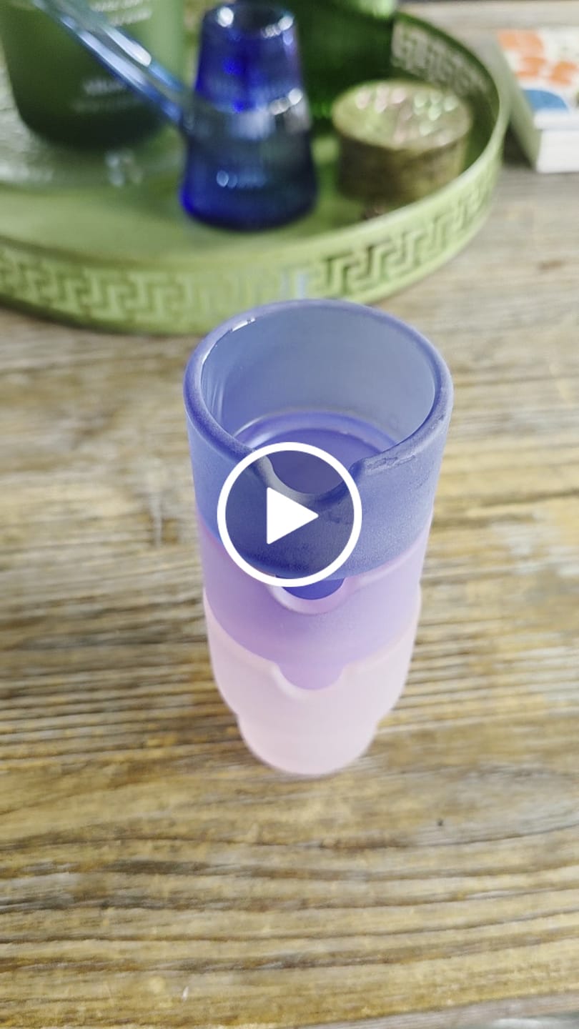 Customer video review of Flower Pots Ashtray Set