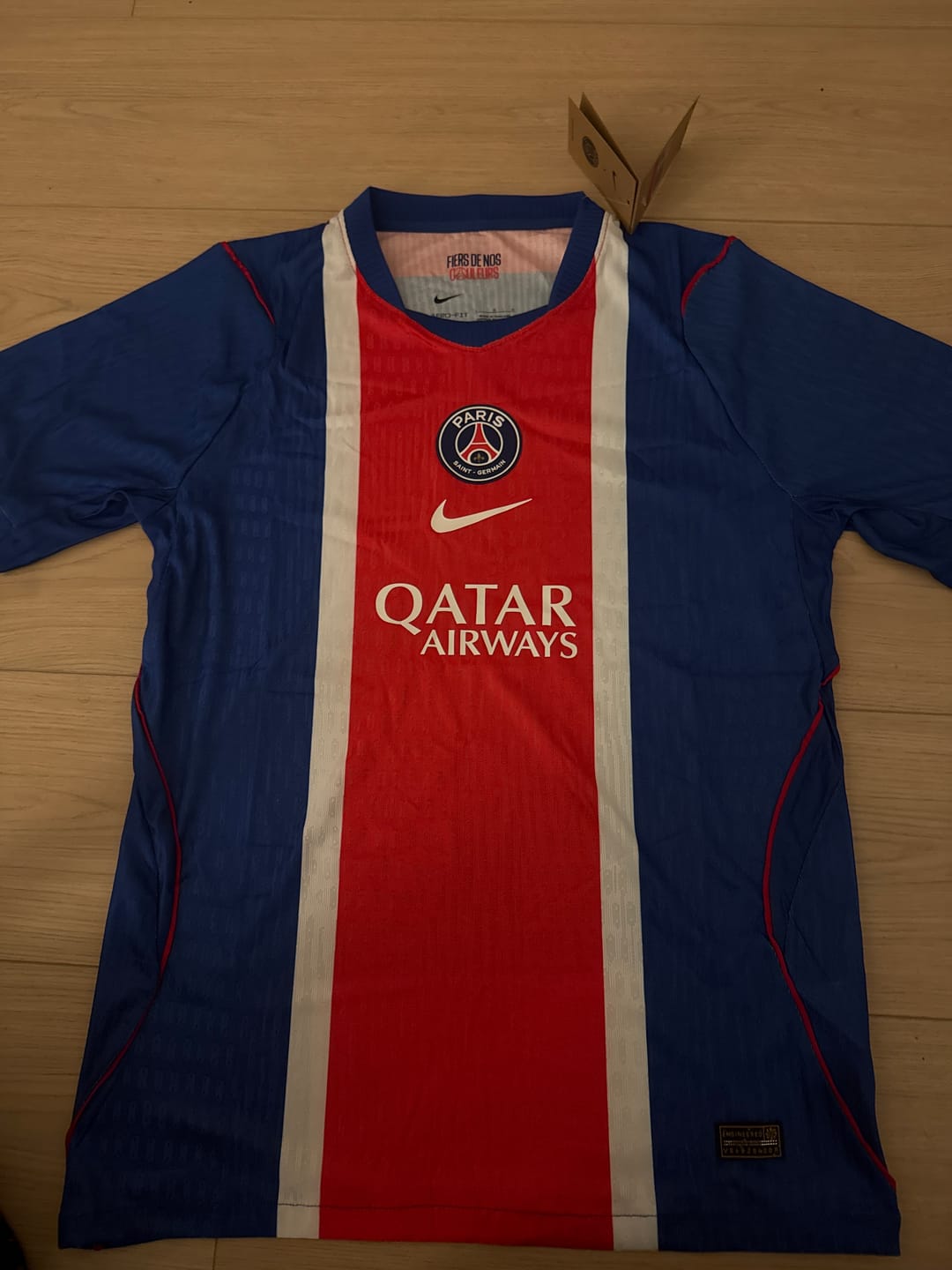 Customer photo review of KKGool -  Maillot PSG Paris-Saint-Germain LDC 2026 2 ÉTOILE