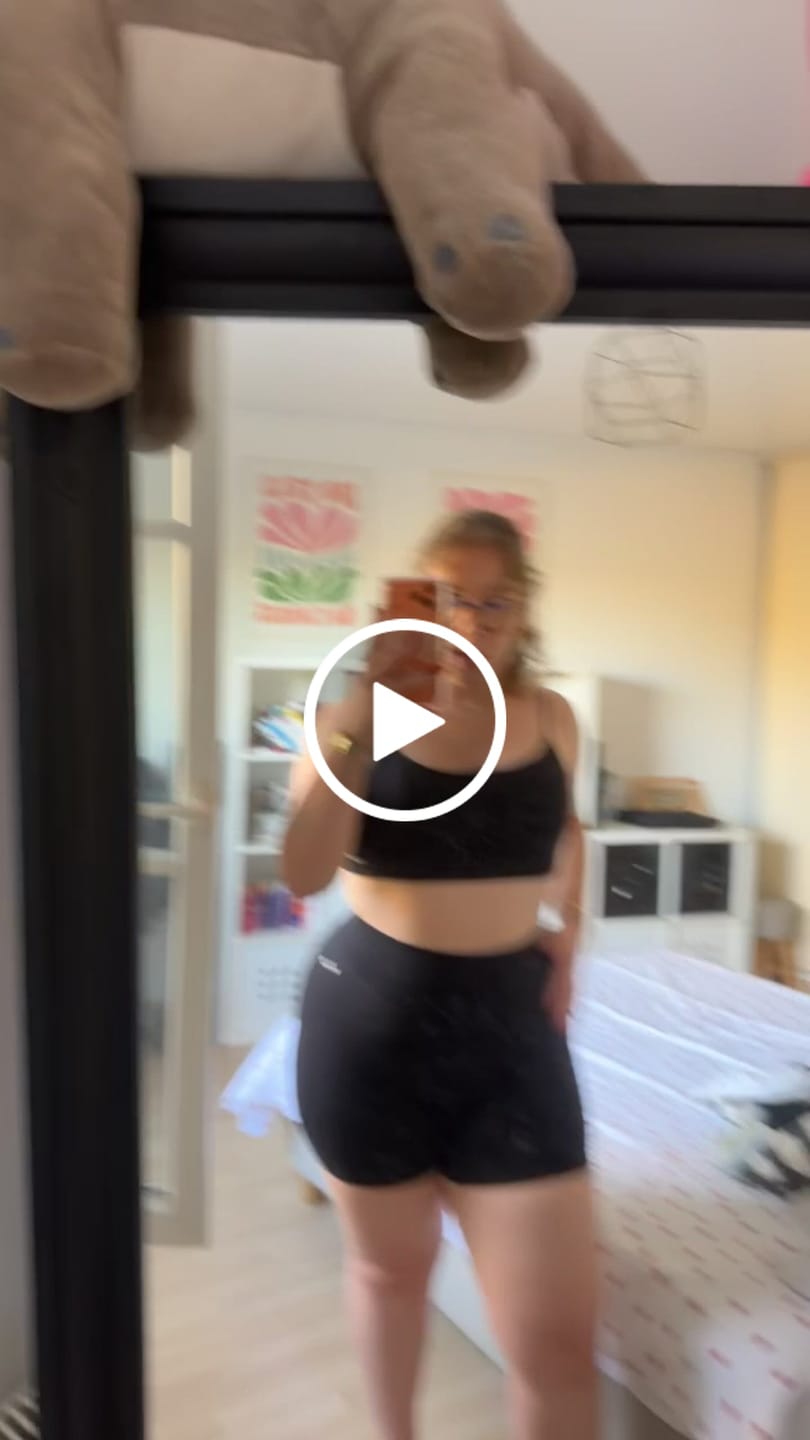 Customer video review of Brassiere - Charbon
