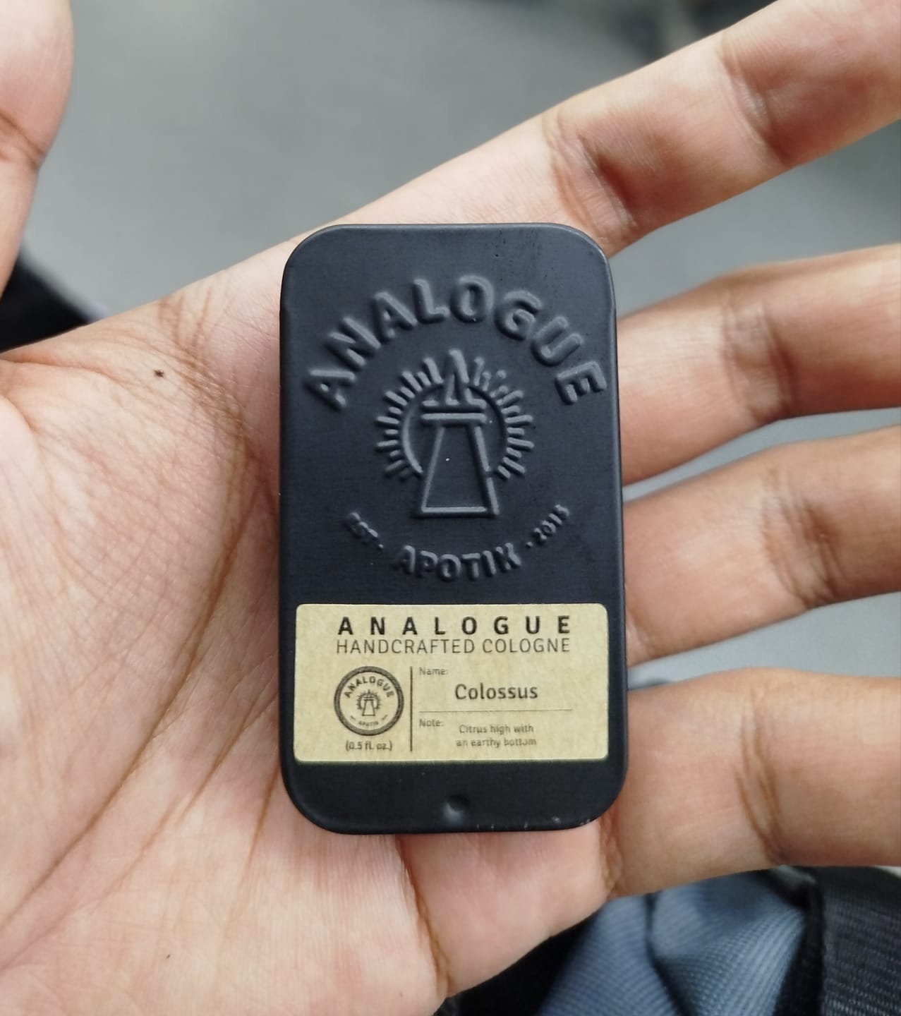 Customer photo review of Colossus Solid Cologne by Analogue Apotik