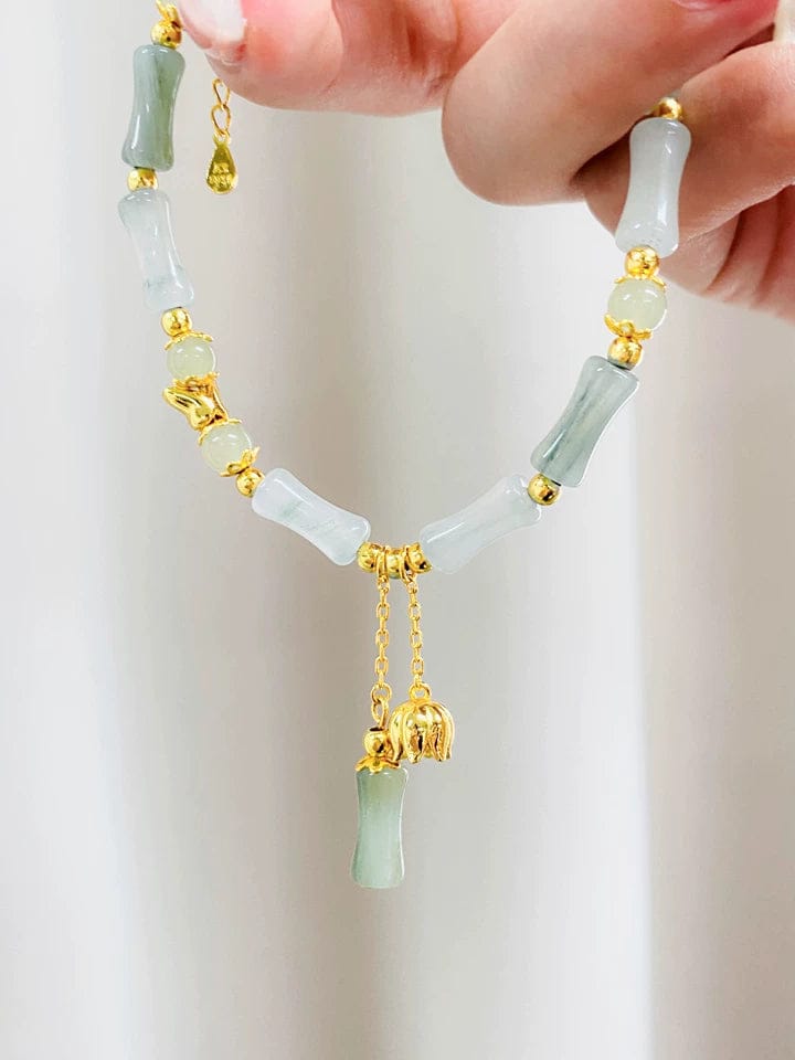 Customer photo review of The Unyielding Grace - Cuizhu Hetian Jade Bracelet
