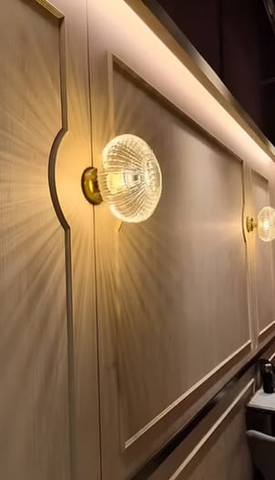 Customer photo review of Arandela Art Déco Vidro Âmbar Canelado Elegante