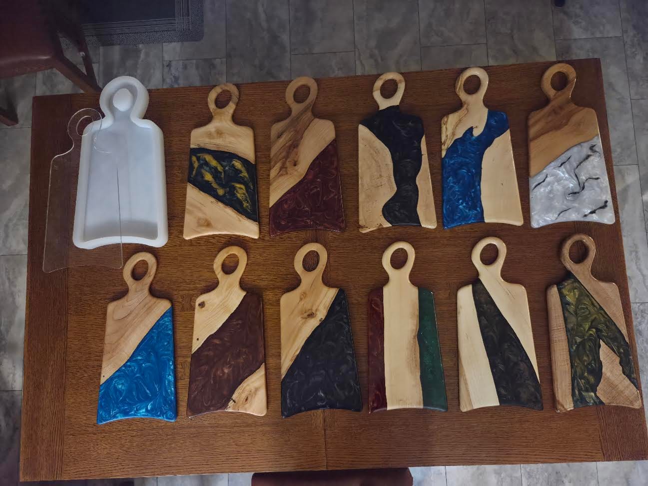Customer photo review of 18x8.5x1" Amoeba Charcuterie Board Silicone Mold - Small Serving Board Mold