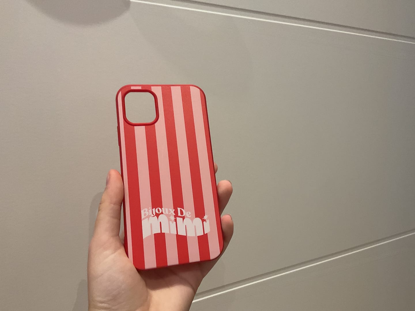 Customer photo review of Bijoux Stripe iPhone Case
