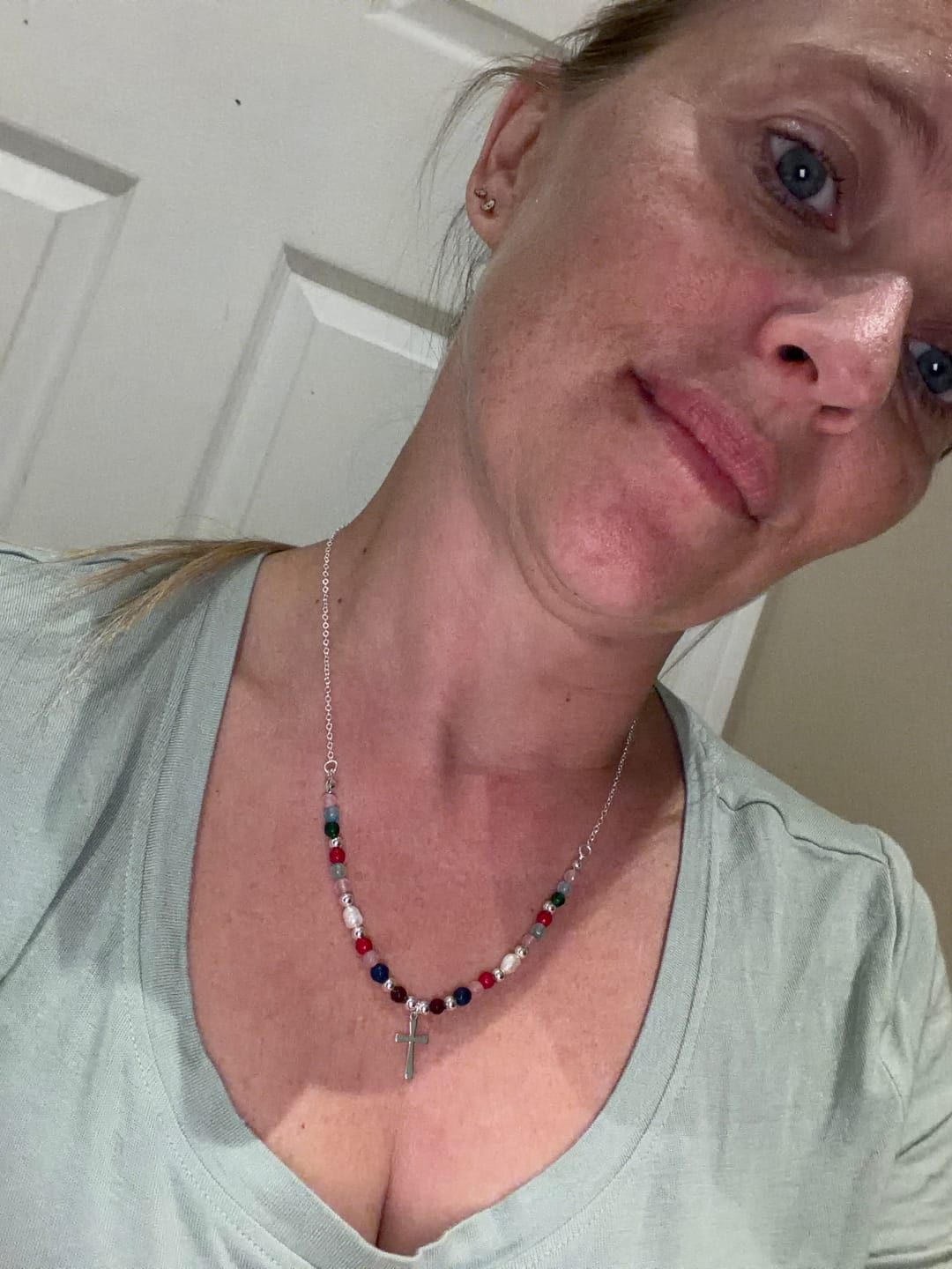Customer photo review of FREE Today: Colorful Beaded Necklace with Simple Cross Pendant: A Symbol of Vibrant Sacred Grace & Steadfast Faith