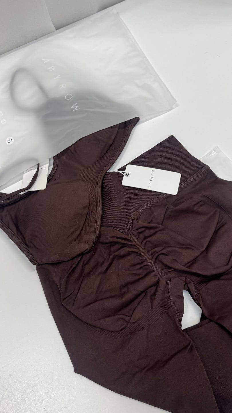 Customer photo review of Core Seamless Tights - Cocoa