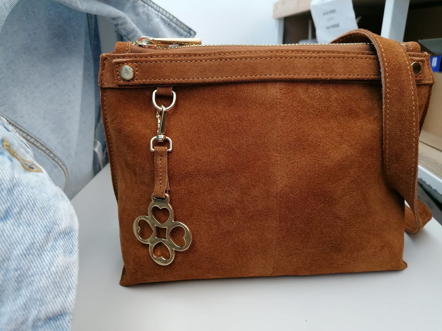 Customer photo review of BORSA MINI SOFY CAMOSCIO CARAMELLO
