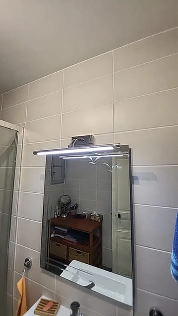 Customer photo review of Arandela Picture Light Bronze LED Quadros Design