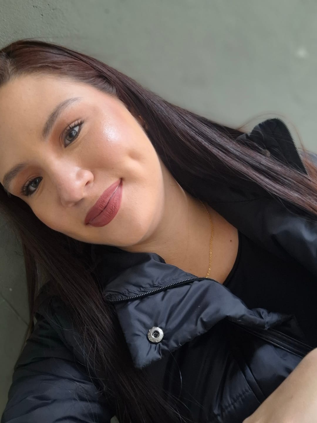 Customer photo review of PALETA DE CONTORNOS E ILUMINADOR GLAMBLACK