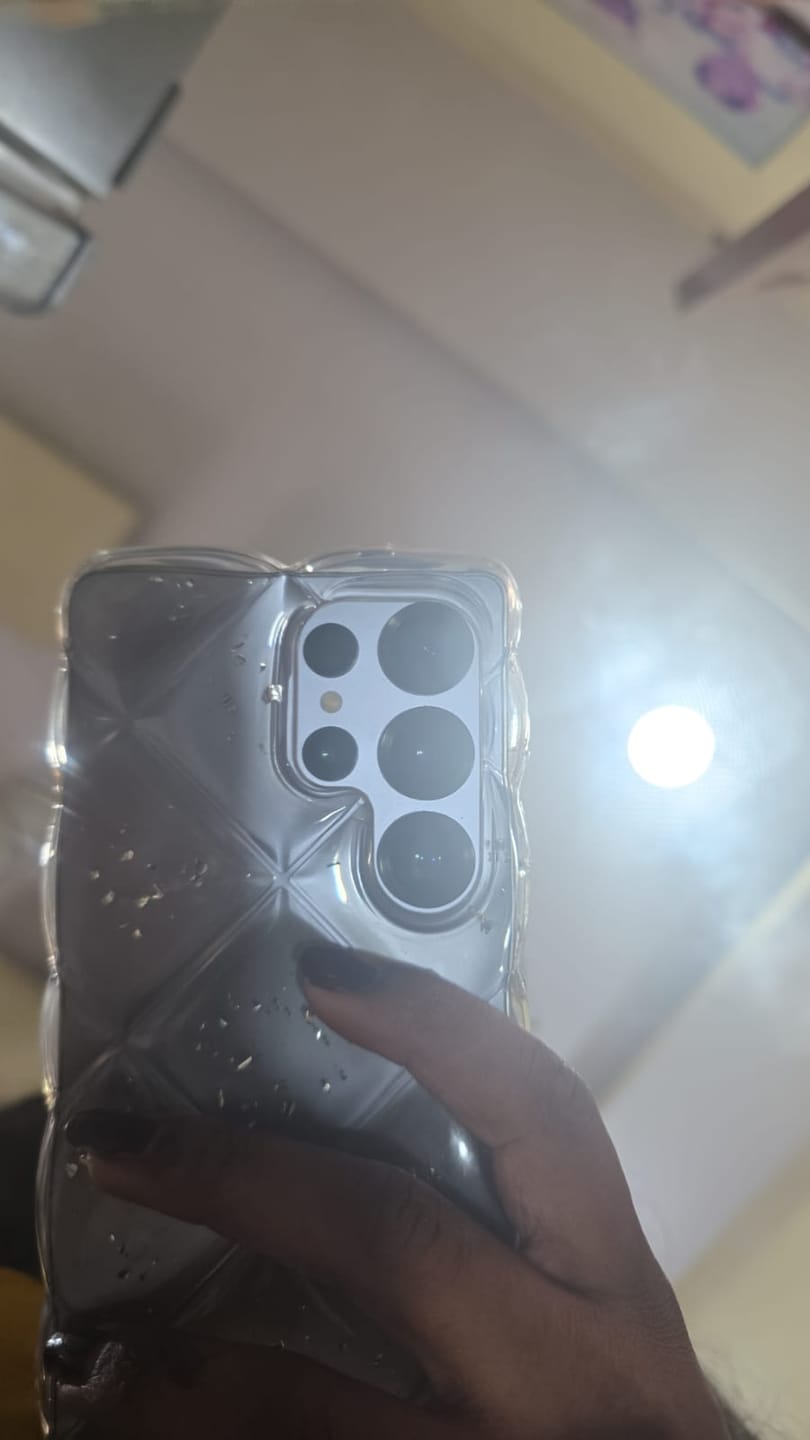 Customer photo review of Samsung Diamond Crsytal Glitter Transparent Pre-Order Soft Silicone Case