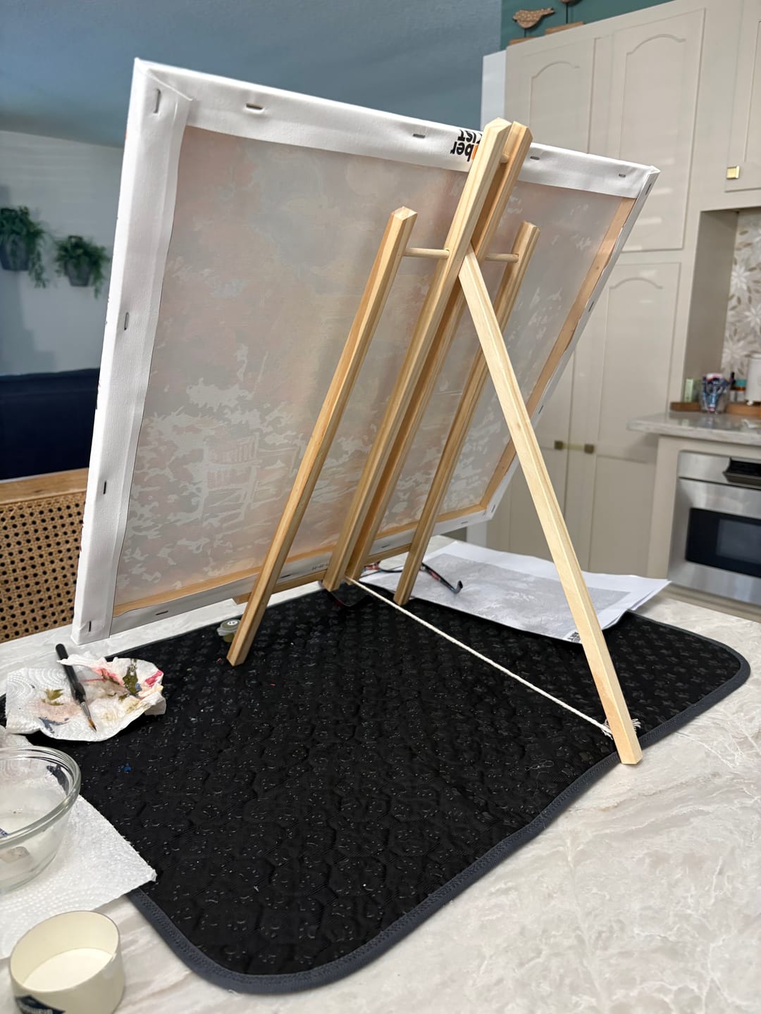 Customer photo review of Natural Wood Easel