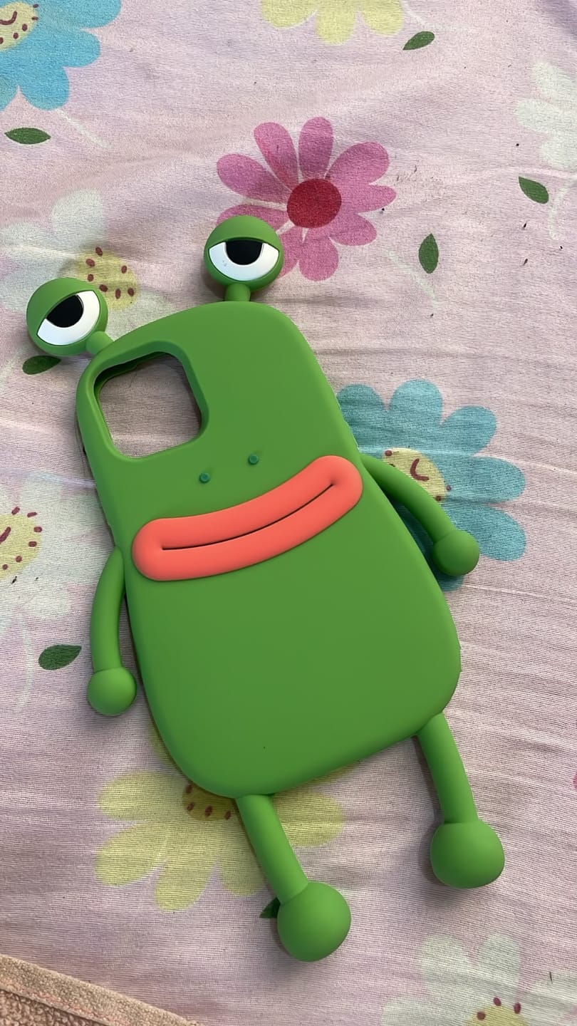 Customer photo review of Cute 3D Cartoon Frog Pre-Order Shockproof Rubber Silicone Pre-Order iPhone Case
