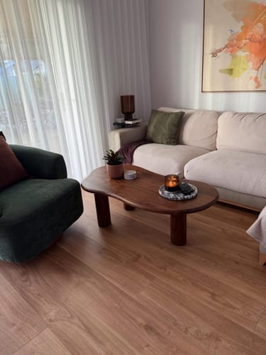 Customer photo review of Organic Pebble Coffee Table, Japandi Sculptural Walnut Solid Wood Table with Cylindrical Legs