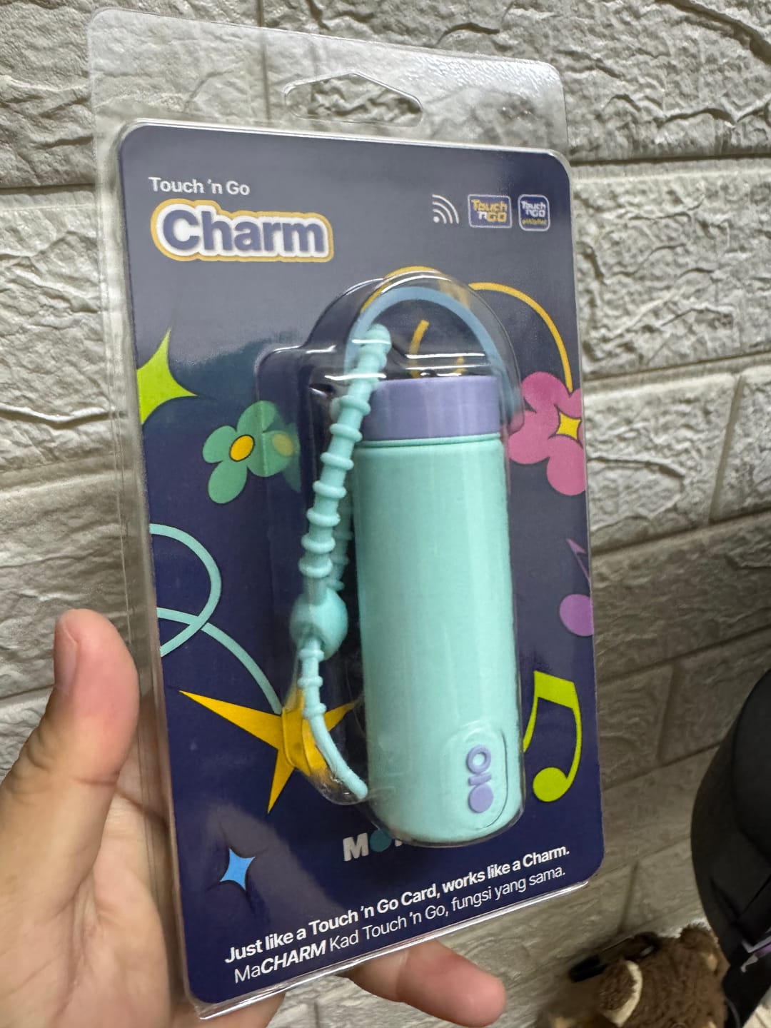 Customer photo review of Limited Edition Montigo x Touch 'n Go Charm