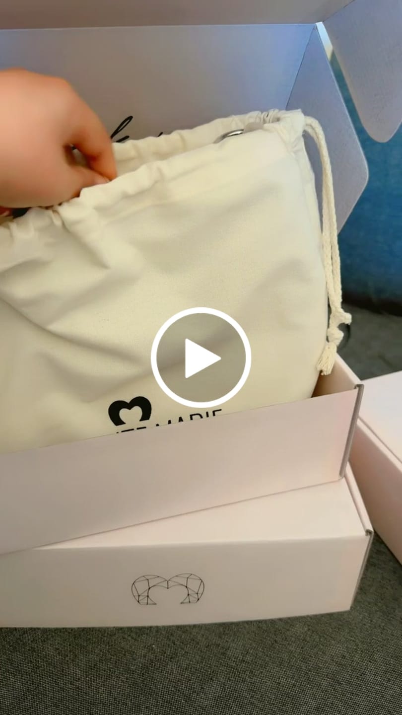 Customer video review of Sweet Beige Gift Bag